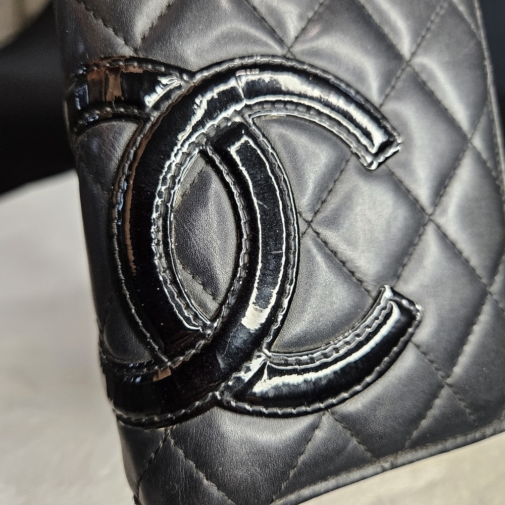 Chanel Black Leather Cambon Ligne Bifold Wallet /Patent Leather CC Logo - Picture 3 of 16